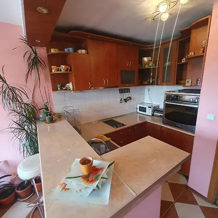 Apartament *