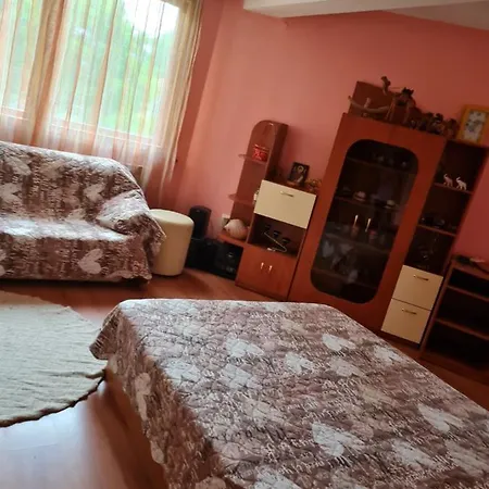 Apartament *